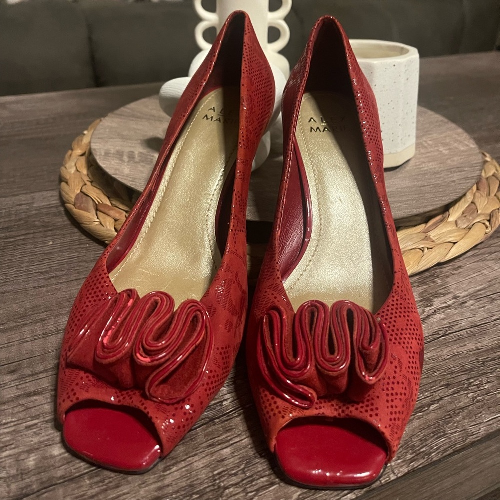 Alex Marie heels